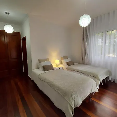 Neves By Bca Фуншал