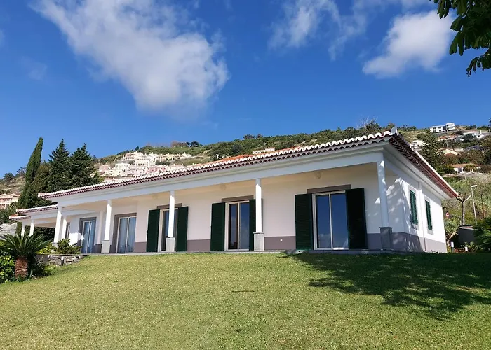 Neves By Bca Funchal